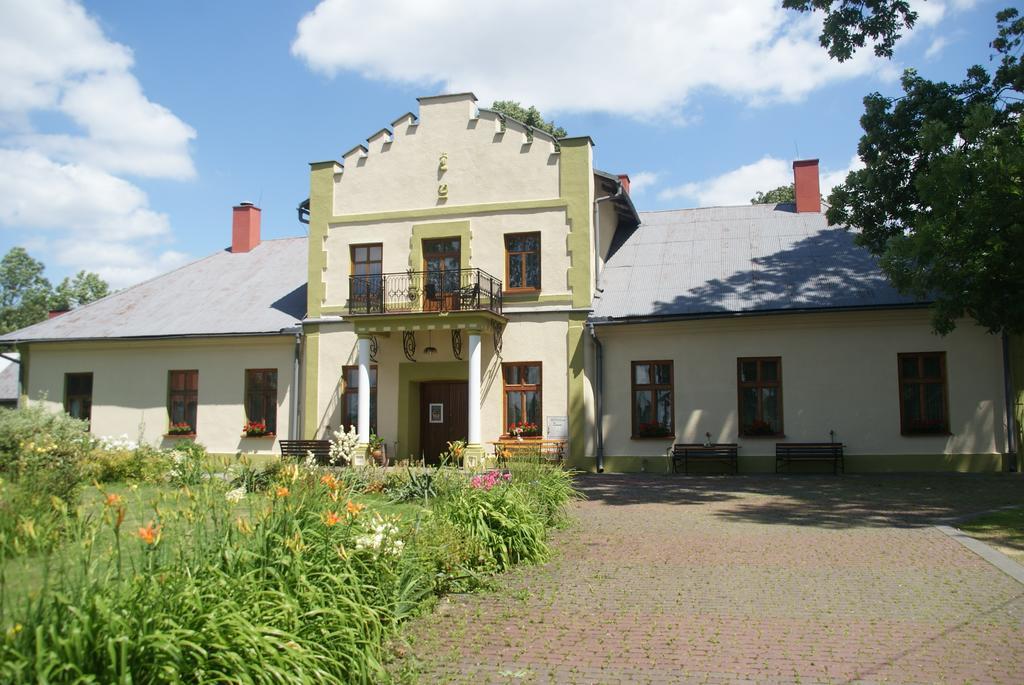 Dworek Mlynarza *